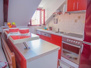 Loft | Roupas de cama premium, escrivaninha, quartos à prova de som