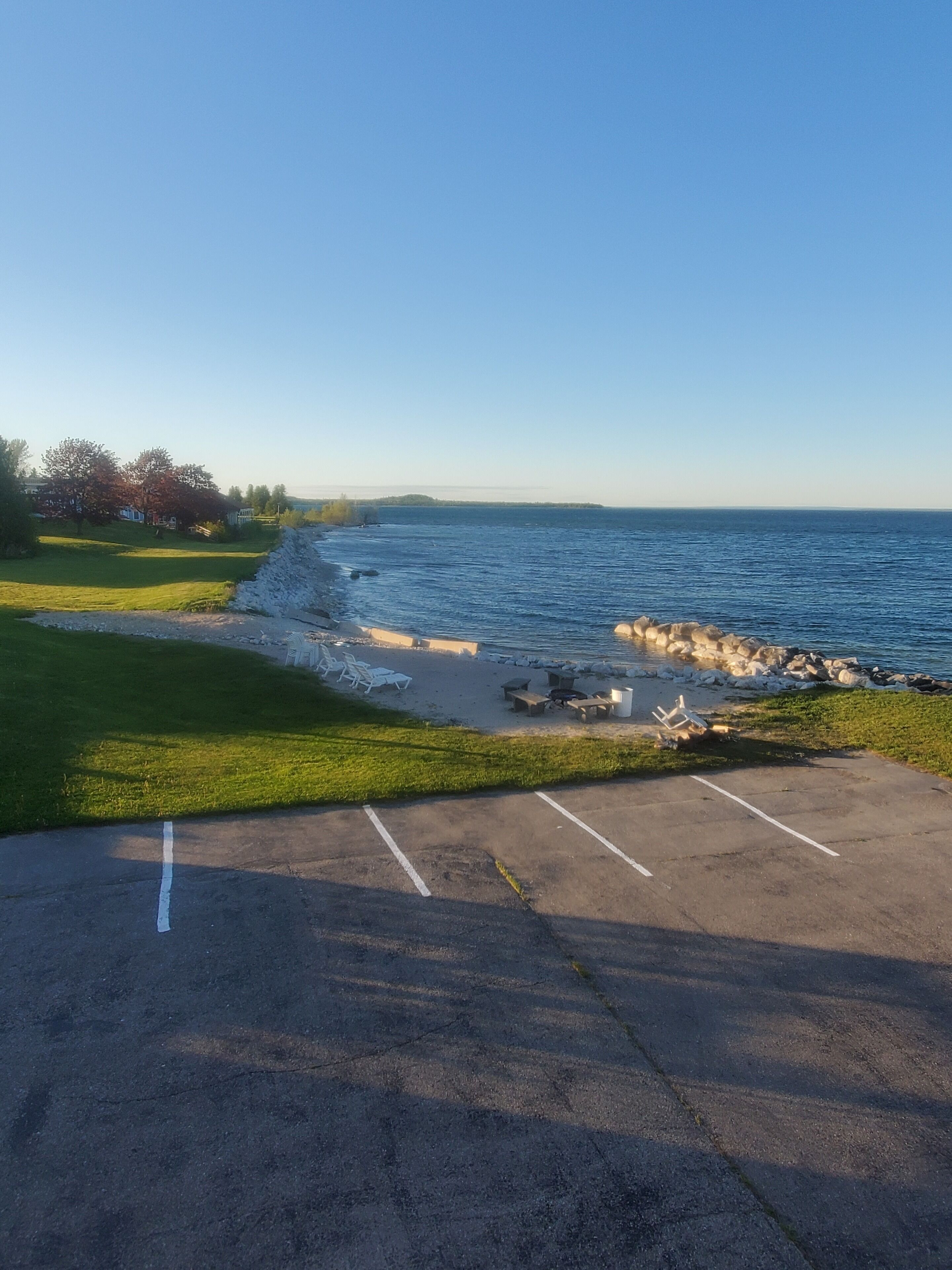 Top 5 PetFriendly Hotels In St Ignace, Michigan Updated 2024 Trip101