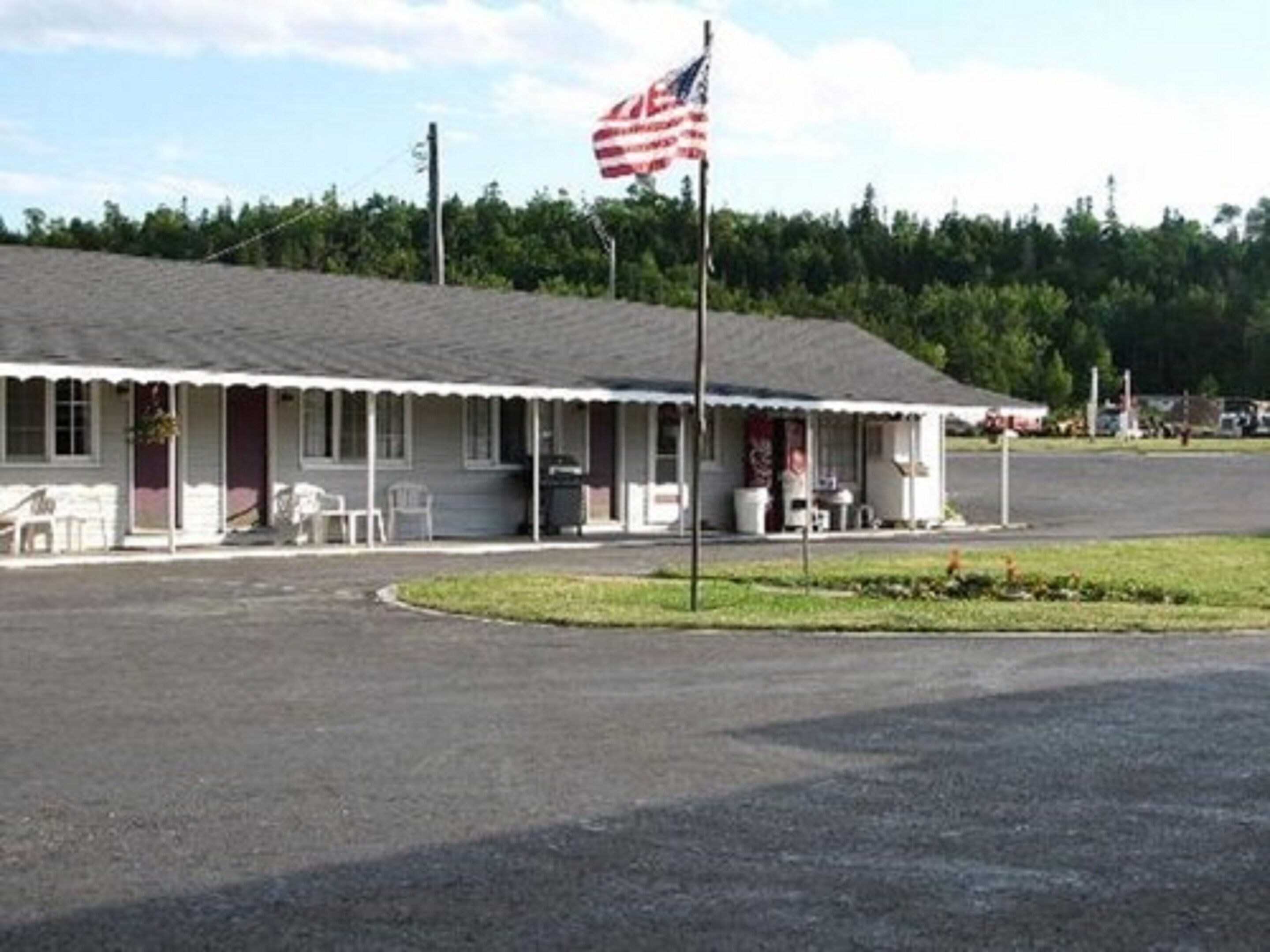 Top 5 PetFriendly Hotels In St Ignace, Michigan Updated 2024 Trip101