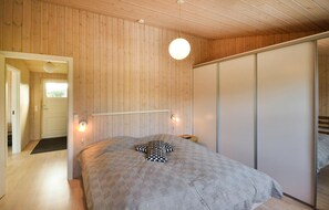 3 bedrooms, free WiFi