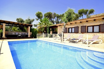 Wunderschöne Finca Sa Font mit Pool