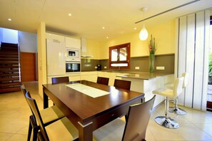 Immagine non classificata, 4 di 28, pulsante