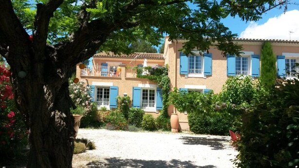 Front of property - Hôtel Canto Cigalo (St.-Remy-de-Provence)