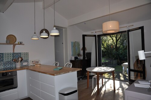 Pavillon Pinea by Agence Bru - 230909