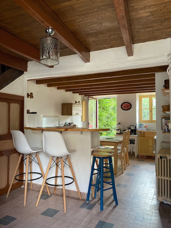 Interior - House between fields and forest with a large enclosed garden in a hamlet in the Creuse region (La Nouaille)