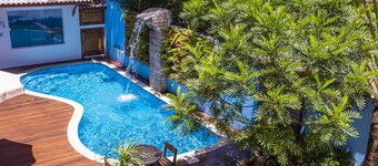 巴雷奎萨巴别墅旅馆