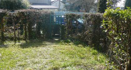 Joli T1 Bis idéalement situé, parking, wifi et jardin