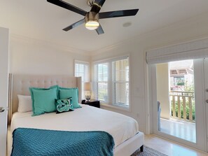 3 makuuhuonetta, silitysrauta/-lauta, vauvan matkasänky, ilmainen Wi-Fi