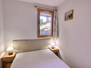 2 bedrooms, free WiFi