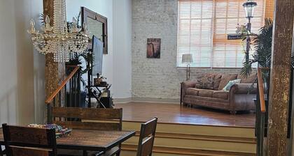 SPACIOUS 1B/1B FULLY outfitted! Garage PARK. avail!