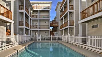 Udendørs pool, opvarmet pool