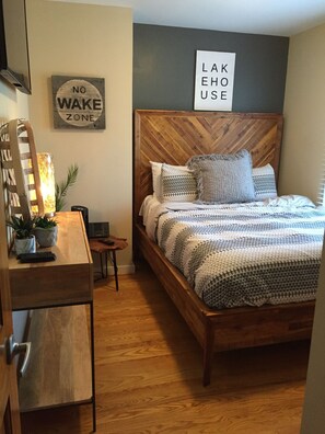 2 soverom, skrivebord, wi-fi og sengetøy