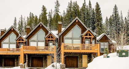 🐾 PET-FRIENDLY | Lakota Antlers 300 | Alpenglow Hot Tub Views | Game Room!