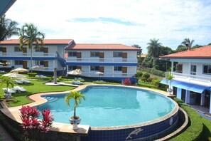 Pool - Beautiful rest house with mountain view (Parrita)