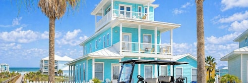 Perfect for big families! Pet Friendly! Ocean View & Boardwalk to Beach