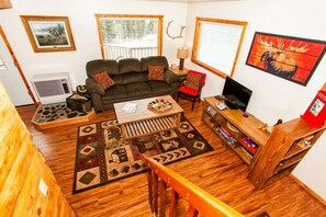 Smart TV, fireplace, DVD player, books