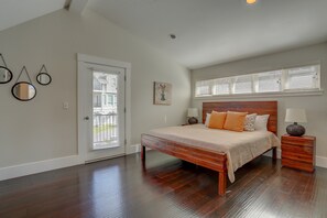 3 chambres, fer et planche à repasser, Wi-Fi gratuit, draps fournis
