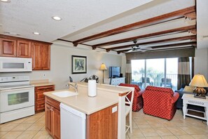 Interior - Beachfront Condo 227 with brand new pool Luxury 2 BR at Beachside Colony (Tybee Island)