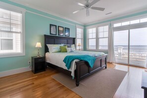 5 bedrooms, iron/ironing board, WiFi, bed sheets