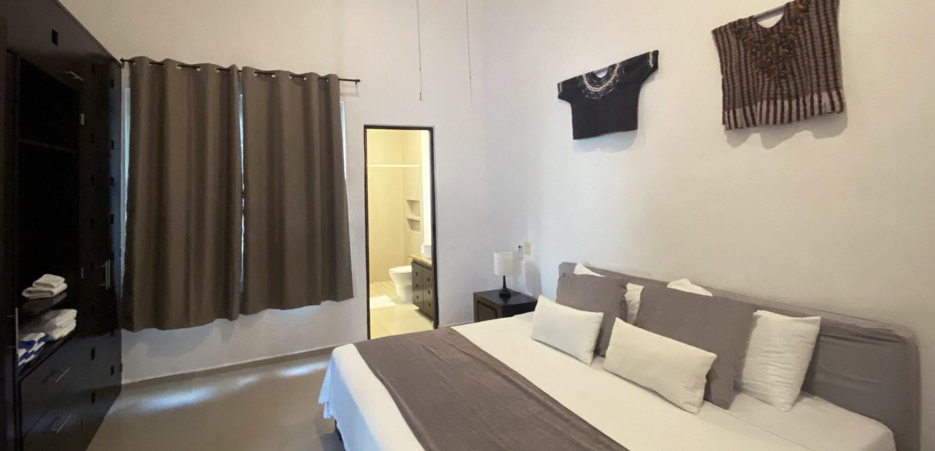 2 bedrooms, in-room safe, iron/ironing board, travel crib