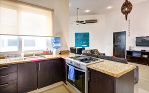 Fridge, microwave, oven, stovetop