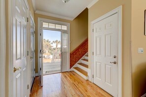 Interior - Seven Palms (Murrells Inlet)