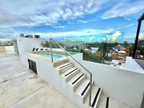 Unclassified image, 5 of 25, button - Rooftop Pool, Garage, Security, Gym, Smart TV (Playa del Carmen)