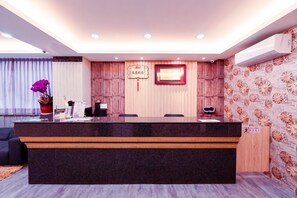 Reception - Jiutiandou Parent-Child House (Tainan)