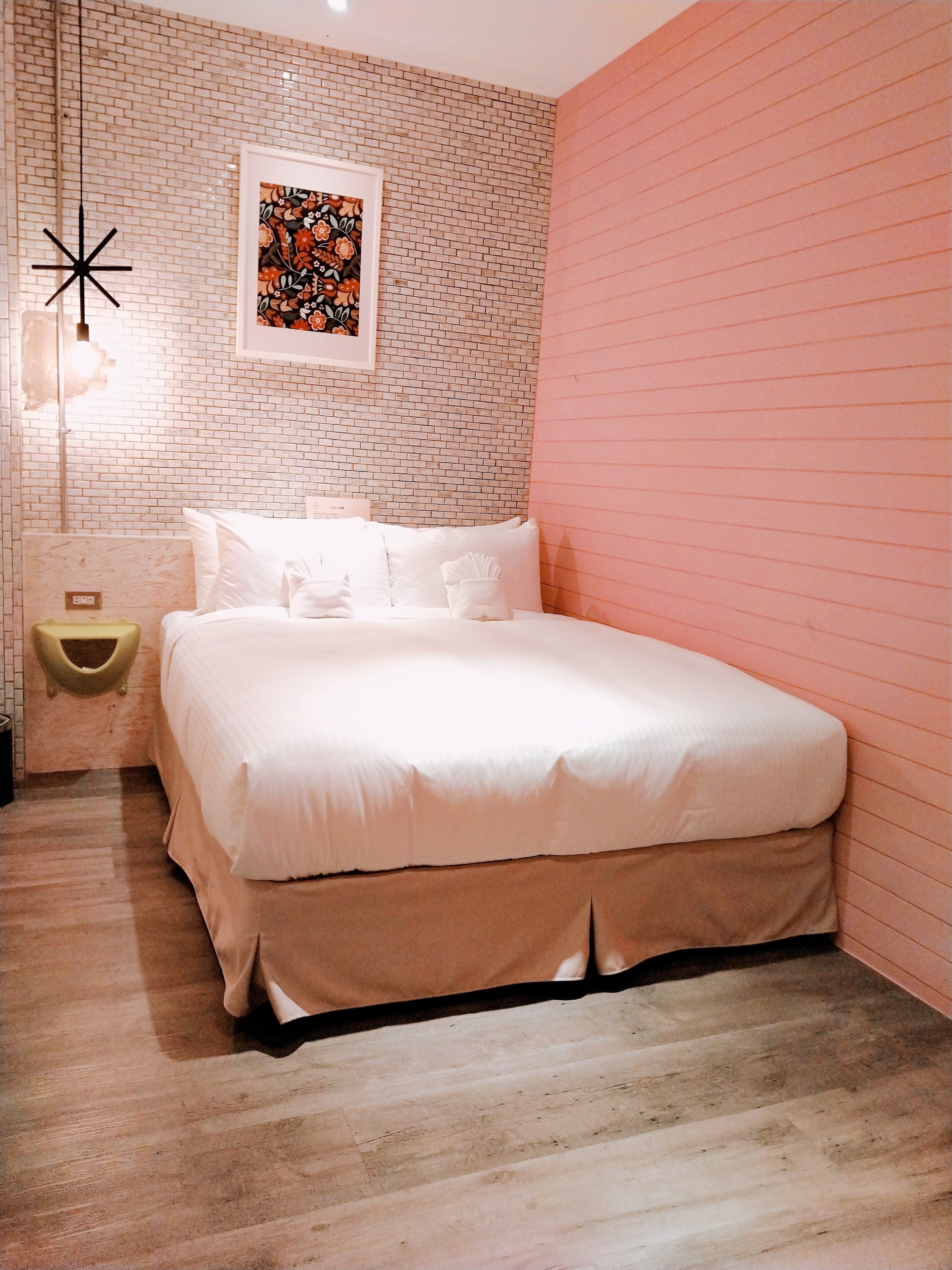 standard double room, 1 double bed | down duvets, free wifi, bed sheets