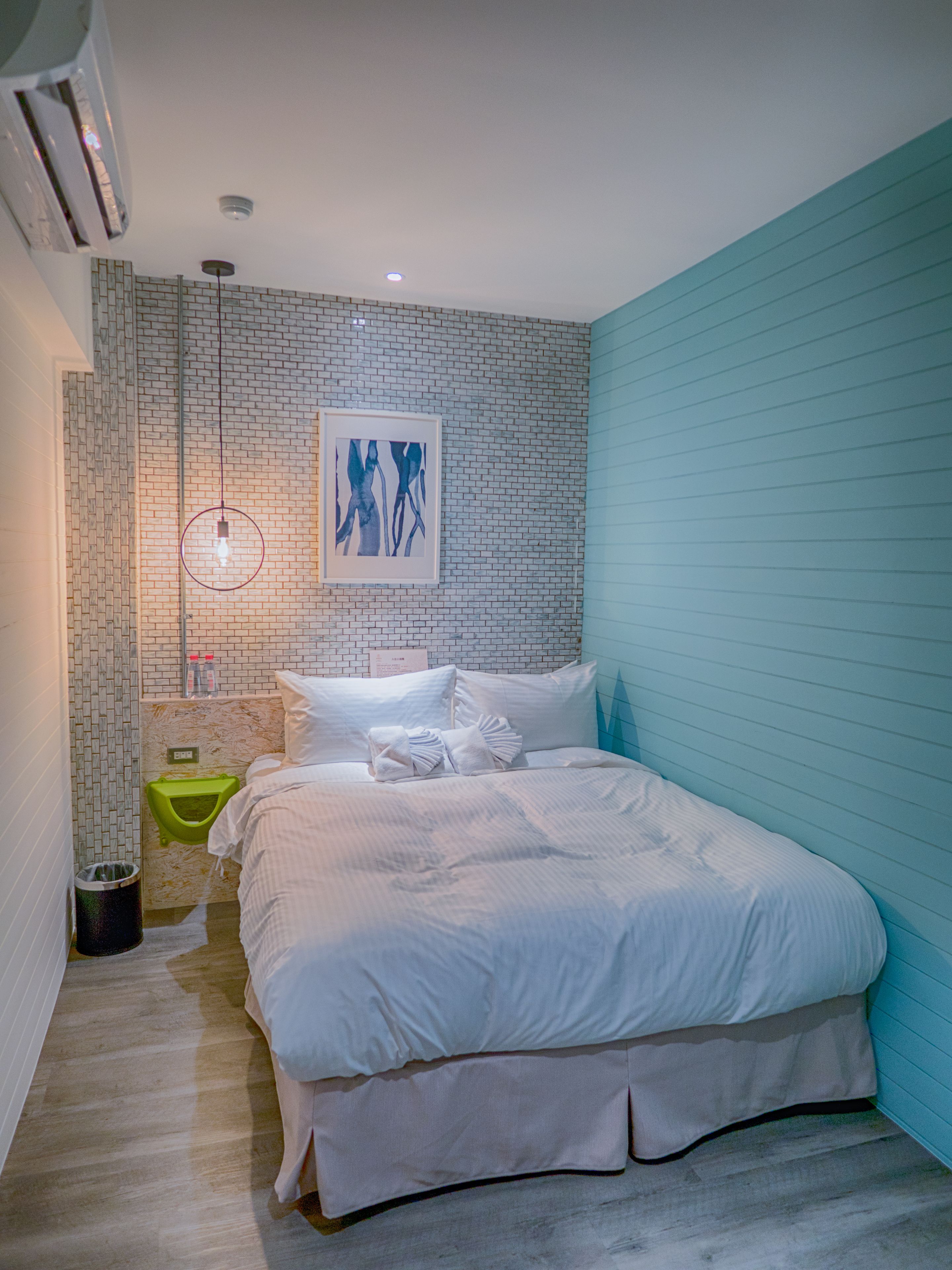 standard double room, 1 double bed | down duvets, free wifi, bed sheets