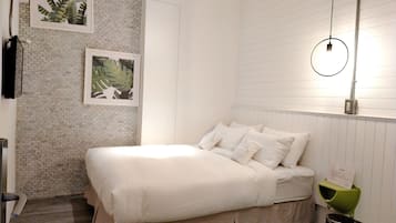 Kahden hengen classic-huone, 1 parisänky | Untuvapeitot, ilmainen Wi-Fi, vuodevaatteet