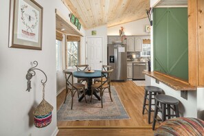 Dining - Updated Cottage Atop App Ski Mountain (Blowing Rock)