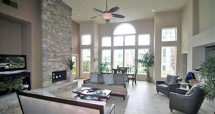 2 BR, Ground Floor Condo. Ocean & beach directly across the street