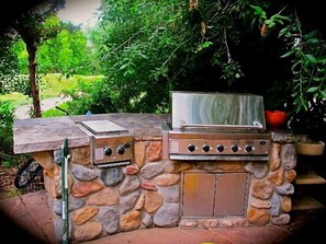 Property grounds - Family-friendly Golf Course Home near Purgatory. Hot Tub, BBQ. April Special. (Durango)