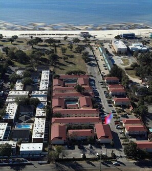 Exterior - 1st Flr Condo Steps from Beach. Near  Keesler & Casinos (Biloxi)