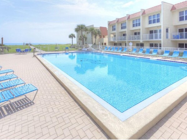 Piscina externa