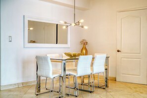 Dining - The Sarah Lucy Beach Condo! 2BR/2BA  (Sunny Isles Beach)