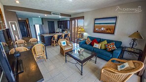 Tv, dvd-afspiller, musikbibliotek, videobibliotek