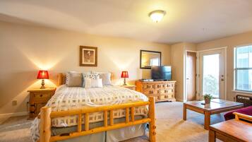 1 bedroom, iron/ironing board, free WiFi, bed sheets