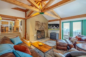 TV, fireplace, DVD player