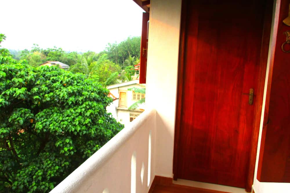 Fresh Air Villa Guest House