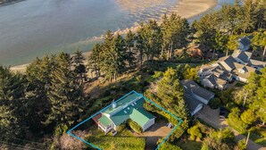 Beach - Ocean 2 Bay - Ocean/Bay View (Waldport)