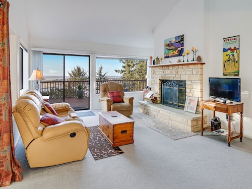 Ocean 2 Bay - Ocean/Bay View