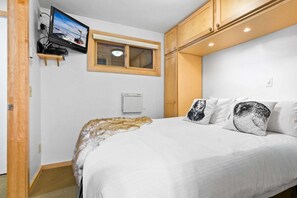1 makuuhuone, silitysrauta/-lauta, ilmainen Wi-Fi, vuodevaatteet