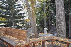 Property grounds - RMR: La Choumine 4 Condo in Teton Village / Steps from the Mountain! (Teton Village)
