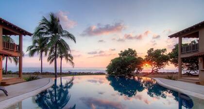 Beautiful serene apartment-saltwater pool, gardens, 200 feet from the beach!