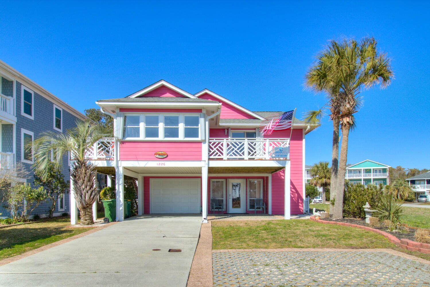 SF1226: Cozy Kure: Pet Friendly Home w/ Ocean Views, Pool, Hot Tub, and Back Yar