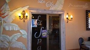 Exterior detail - Sonoran Spa N603 - 1 BR Next to the Pool, High Speed Wi-Fi - Beachfront Upper Floor Luxury Condo (Puerto Peñasco)