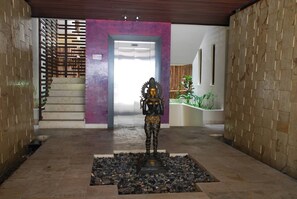 Interior - Beach 1 Block, Garage, Rooftop Pool (Playa del Carmen)