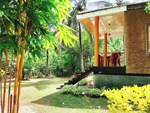 Front of property - Milk House Cottage Udawalawe (Udawalawa)